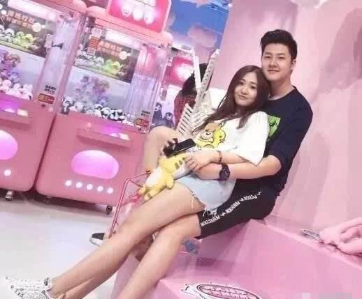 小妞身高爆料视频,视频爆料引发网友热议  第2张